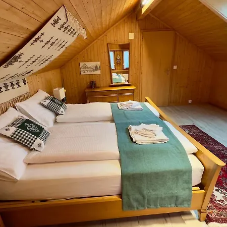 Lakeview Swiss With Hot Tub Near Interlaken Domek alpejski *