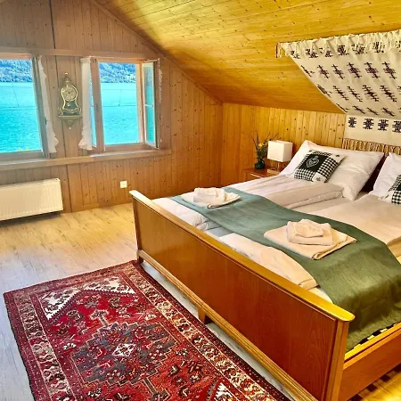 Lakeview Swiss With Hot Tub Near Interlaken Niederried bei Interlaken