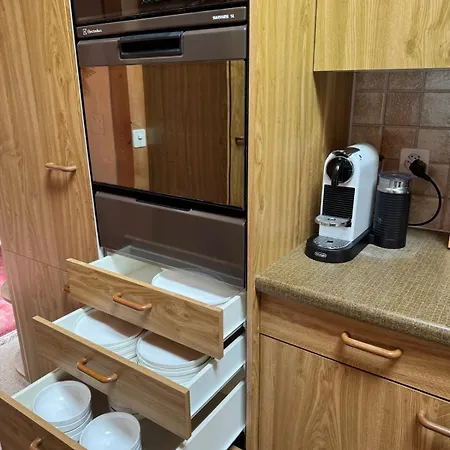 Lakeview Swiss With Hot Tub Near Interlaken Domek alpejski