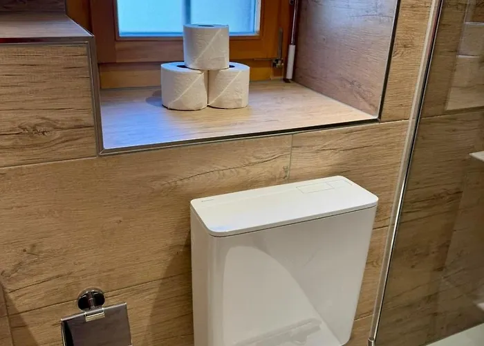 Lakeview Swiss With Hot Tub Near Interlaken Horská chata