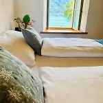 Luxury Swiss | • Ac • View • Interlaken Chalet Niederried bei Interlaken