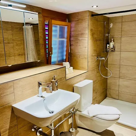 Lakeview Swiss With Hot Tub Near Interlaken Alpstuga Niederried bei Interlaken